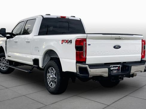 Used 2023 Ford F250 Lariat w/ Lariat Ultimate Package AWD/4WD image 11