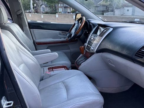 Used 2004 Lexus RX 330 FWD image 14