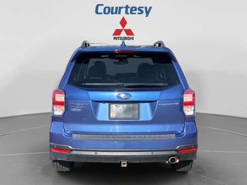 Used 2018 Subaru Forester 2.5i Limited AWD/4WD image 4