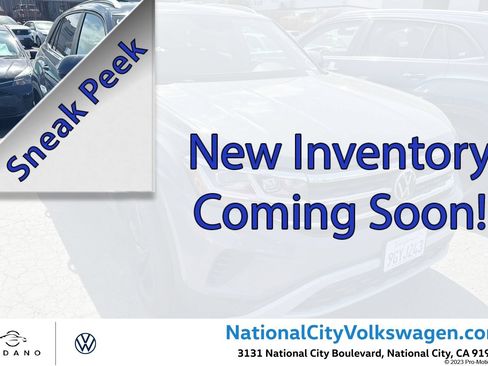 Used 2023 Volkswagen Atlas Cross Sport SE w/ Panoramic Sunroof Package AWD/4WD image 1
