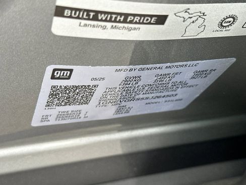 New 2025 Chevrolet Traverse LT w/ Enhanced Driving Package image 35