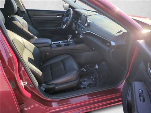 Used 2021 Nissan Altima 2.5 SR w/ SR Premium Package FWD image 20