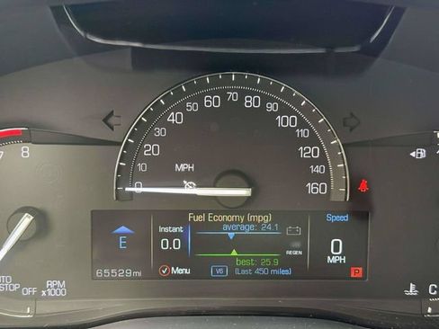Used 2018 Cadillac XT5 AWD image 25