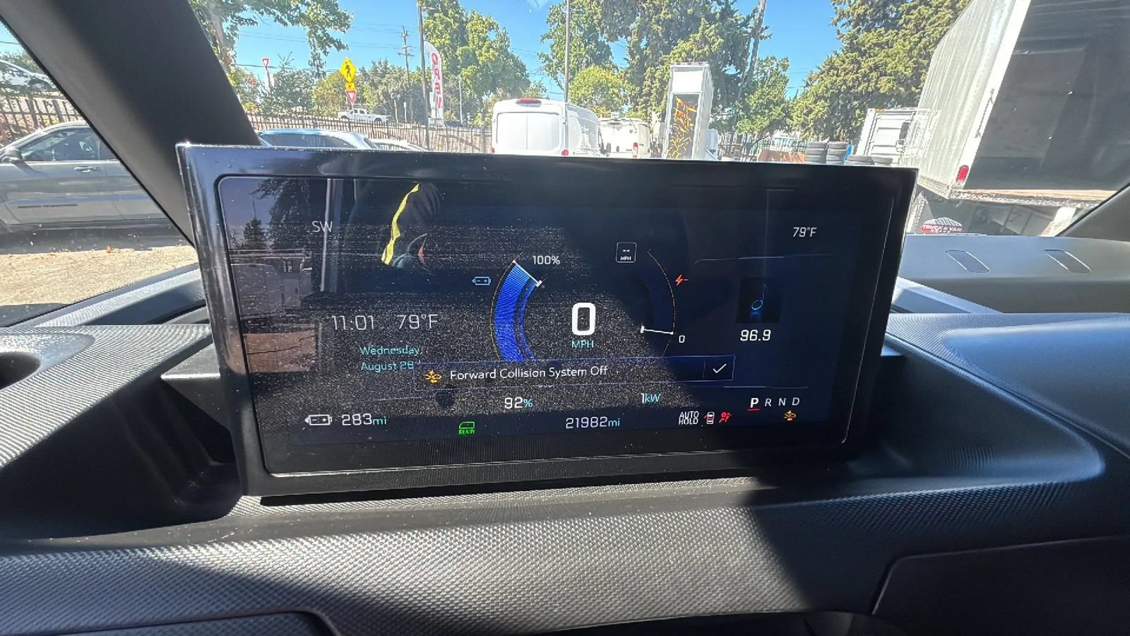 Used 2024 Chevrolet Brightdrop 600 w/ Battery Pack, Max Range AWD/4WD image 9