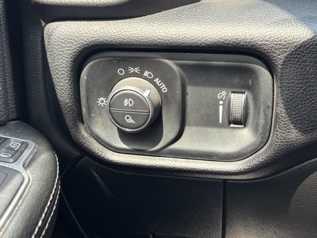 Used 2024 RAM 2500 Big Horn w/ Off Road Package AWD/4WD image 18