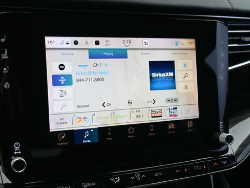 Used 2022 Jeep Wagoneer Series III w/ Premium Group I image 37