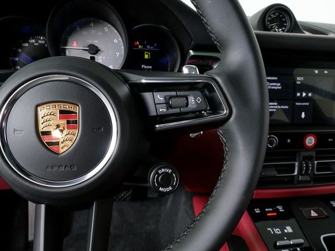 New 2026 Porsche Macan S image 11