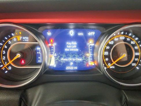 Used 2023 Jeep Gladiator Rubicon w/ Cold Weather Group AWD/4WD image 18