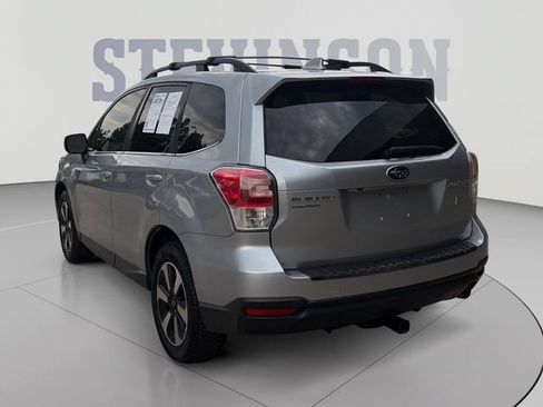 Used 2018 Subaru Forester 2.5i Limited AWD/4WD image 3