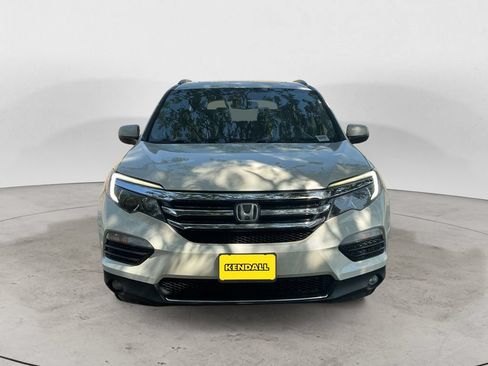 Used 2017 Honda Pilot Elite image 3