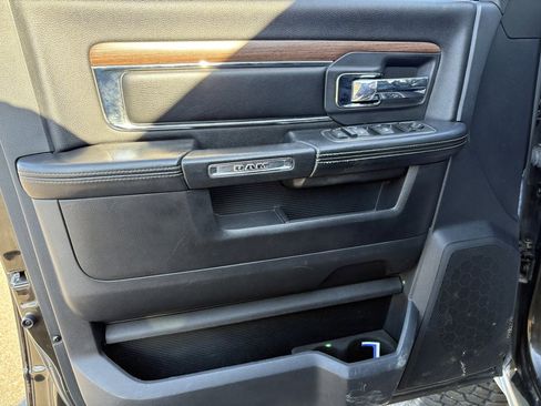 Used 2013 RAM 2500 Laramie w/ HD Snow Plow Prep Group image 31