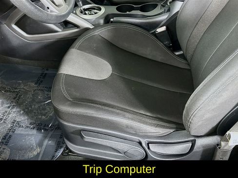 Used 2012 Hyundai Veloster image 24