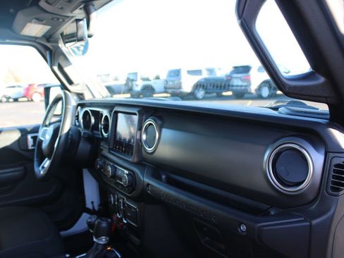 Used 2023 Jeep Wrangler Unlimited Rubicon 4xe w/ Cold Weather Group image 28