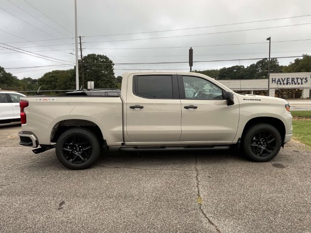New 2026 Chevrolet Silverado 1500 Custom w/ Turbomax Blackout Package AWD/4WD image 2