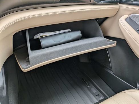 Certified 2024 Acura MDX SH-AWD w/ Advance Package image 28