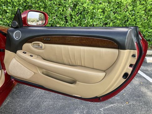 Used 2009 Lexus SC 430 Convertible RWD image 29