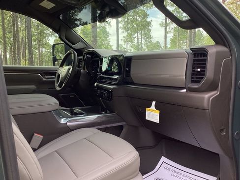 New 2026 Chevrolet Silverado 2500 LTZ w/ LTZ Plus Package AWD/4WD image 26