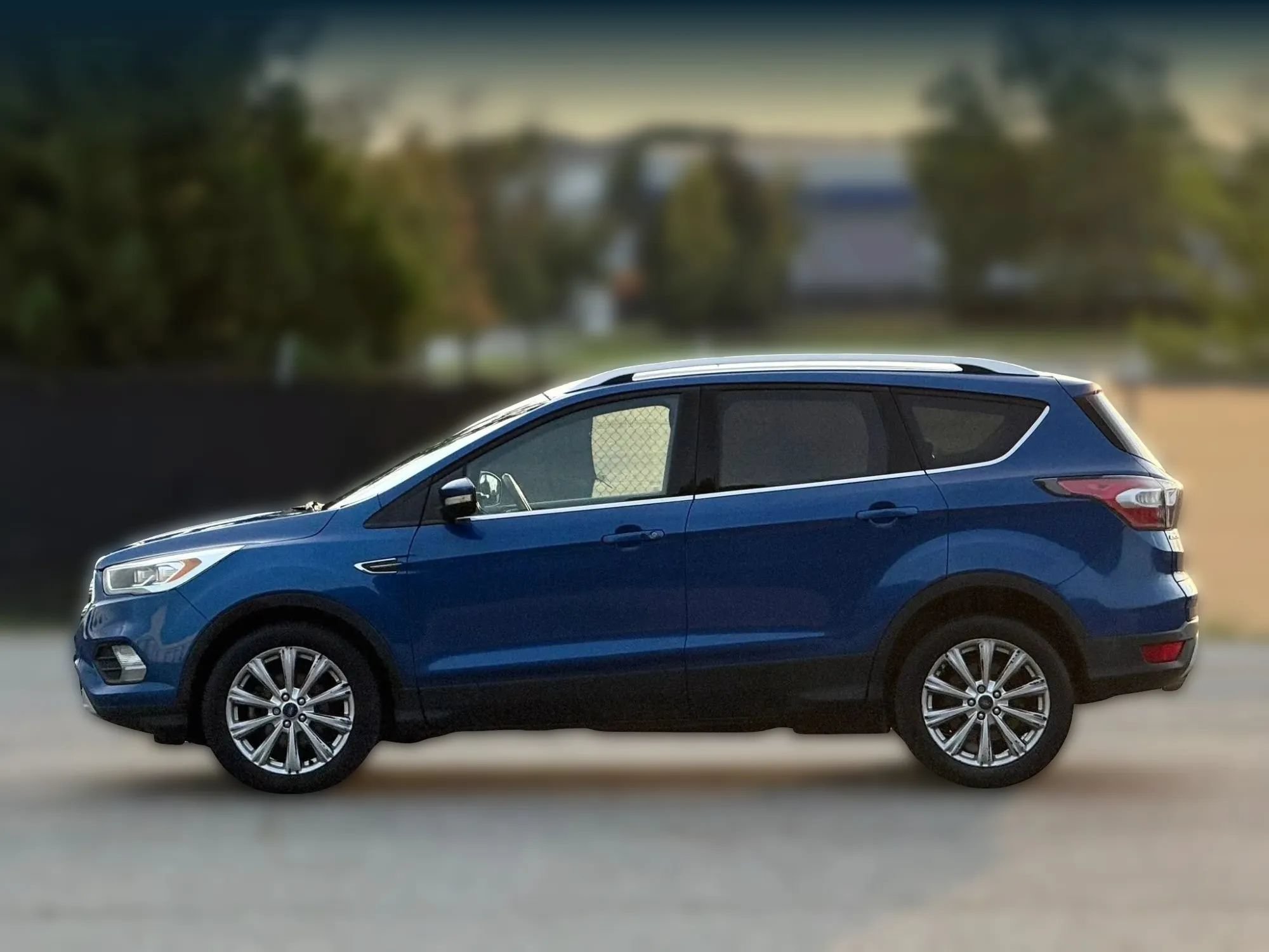 Used 2017 Ford Escape Titanium w/ Equipment Group 301A FWD image 8