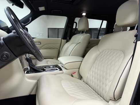 Certified 2024 INFINITI QX80 Sensory w/ Cargo Package AWD/4WD image 12