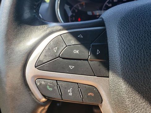 Used 2018 Jeep Grand Cherokee Limited w/ Trailer Tow Group IV AWD/4WD image 28