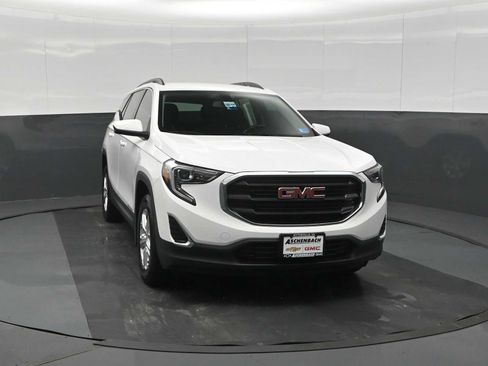 Used 2019 GMC Terrain SLE w/ Driver Convenience Package AWD/4WD image 3
