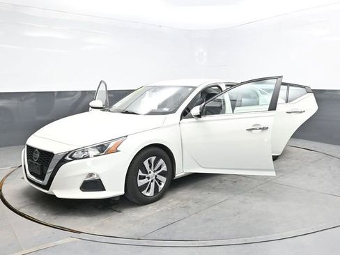 Used 2021 Nissan Altima 2.5 S FWD image 38