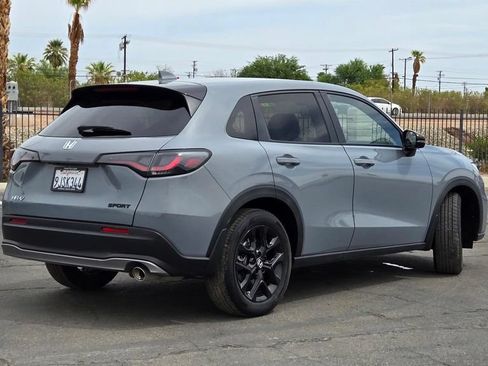 Used 2024 Honda HR-V Sport image 4