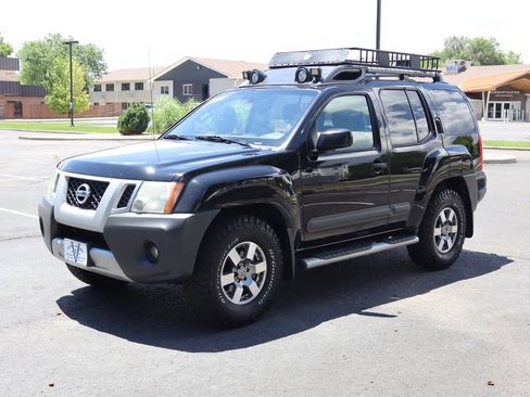 Used 2013 Nissan Xterra PRO-4X w/ Pro-4x Leather Pkg AWD/4WD image 10