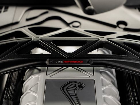 Used 2021 Ford Mustang Shelby GT500 w/ Carbon Fiber Track Pack image 63