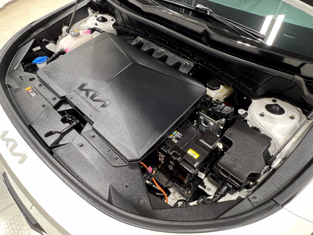 Used 2023 Kia Niro Wind FWD image 28
