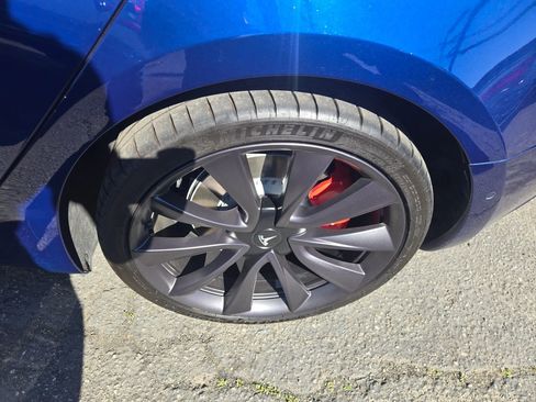 Used 2020 Tesla Model 3 Performance image 25