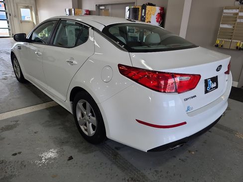 Used 2015 Kia Optima LX w/ LX Convenience Plus Package image 3