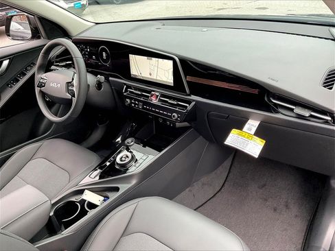 New 2025 Kia Niro Wind image 10