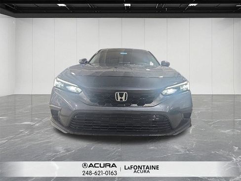 Used 2023 Honda Civic EX-L image 2