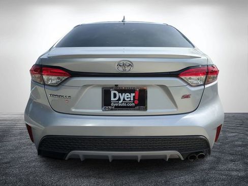 Used 2021 Toyota Corolla SE FWD image 5