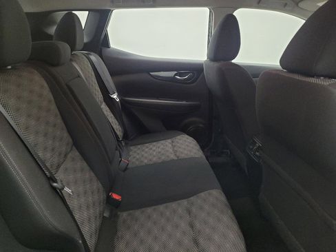 Used 2019 Nissan Rogue Sport SV AWD/4WD image 19