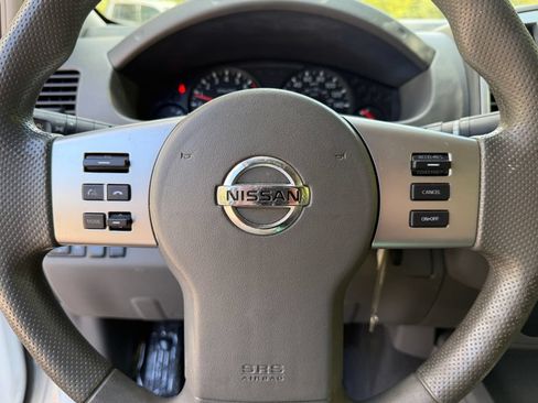 Used 2019 Nissan Frontier SV RWD image 21