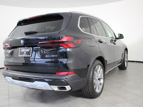 New 2026 BMW X5 xDrive50e w/ Executive Package AWD/4WD image 9