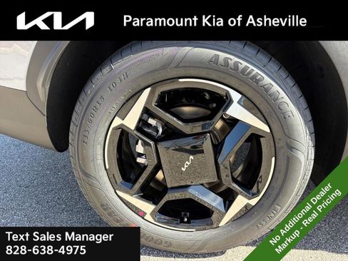 New 2026 Kia Sportage EX image 30