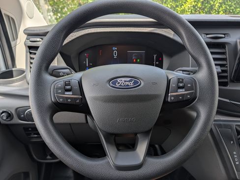 New 2026 Ford Transit 250 Low Roof RWD image 24
