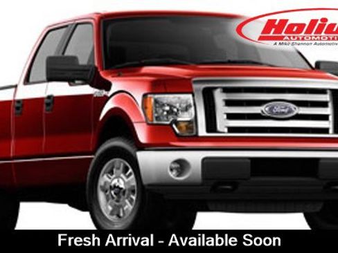 Used 2012 Ford F150 XLT w/ XLT Chrome Pkg image 1
