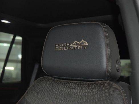 Used 2024 Chevrolet Tahoe High Country w/ Premium Package AWD/4WD image 40
