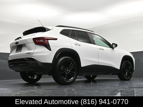Used 2025 Chevrolet Trax ACTIV w/ Driver Confidence Package FWD image 27