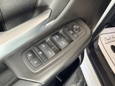 Used 2023 RAM 1500 Big Horn AWD/4WD image 17