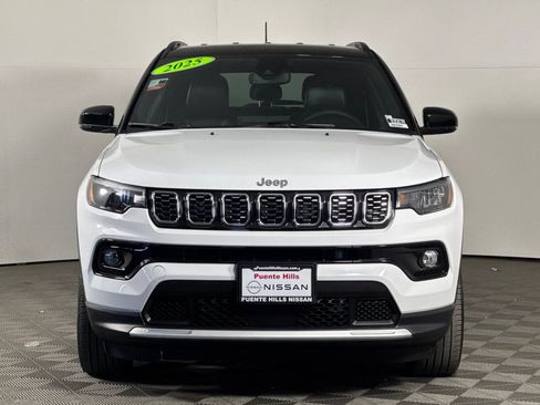Used 2025 Jeep Compass Limited AWD/4WD image 6