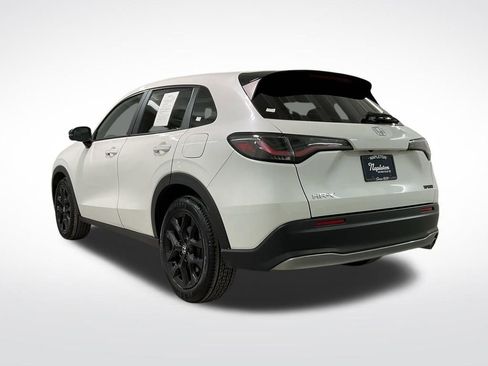 Certified 2023 Honda HR-V Sport image 2