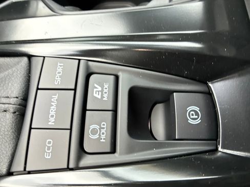 New 2026 Toyota Camry SE image 38