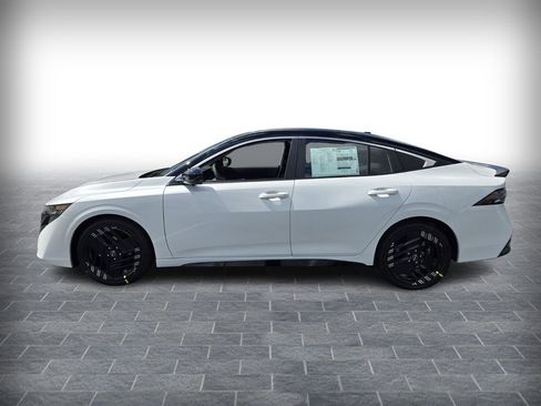 New 2026 Nissan Sentra SR w/ SR Premium Package image 3