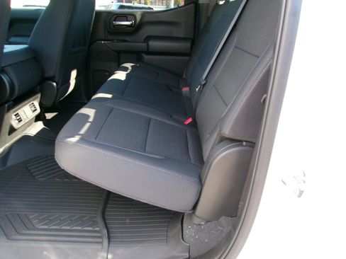 New 2026 Chevrolet Silverado 1500 Custom Trail Boss w/ Dark Appearance Package image 12