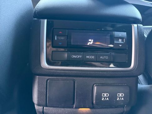 Used 2022 Subaru Ascent Onyx Edition image 19
